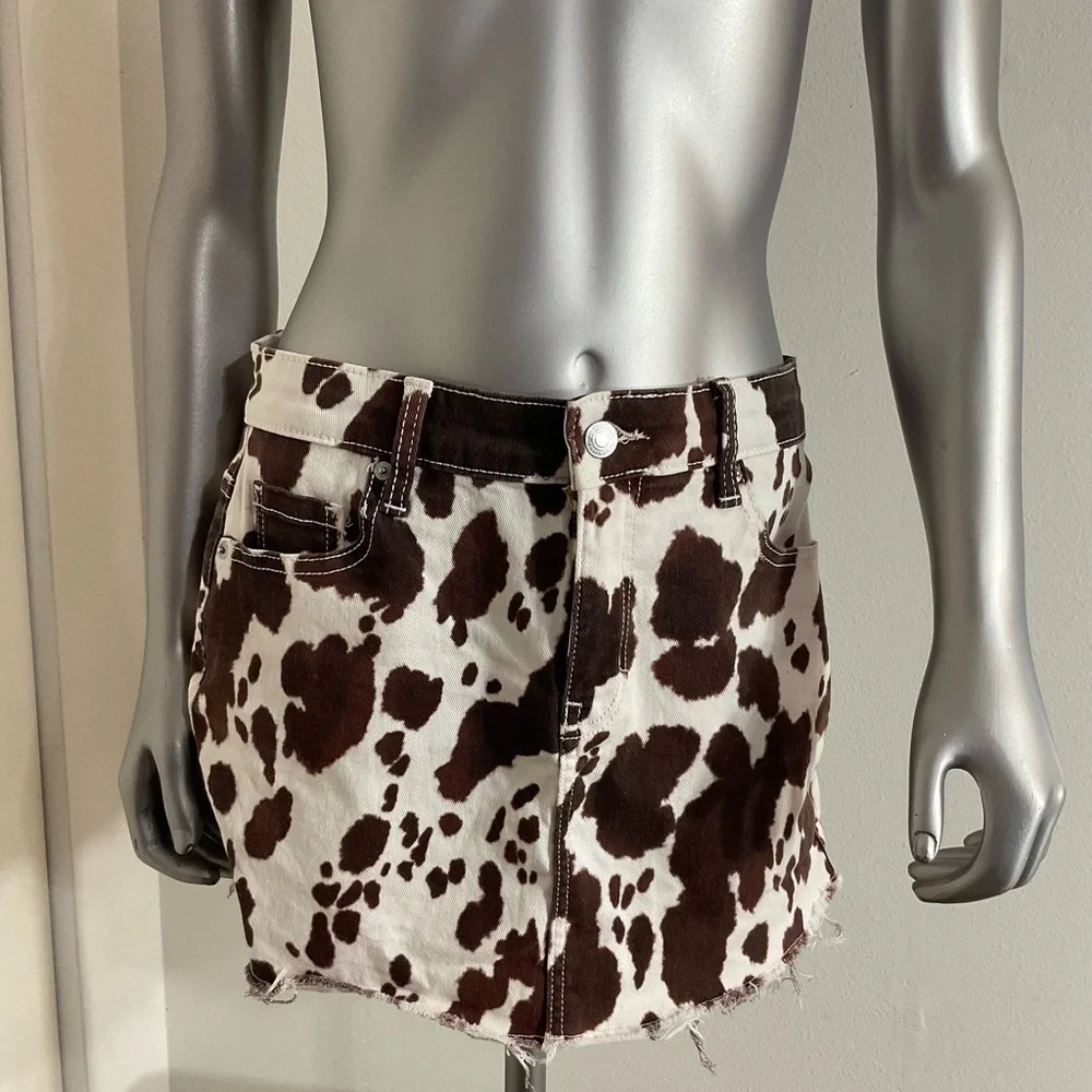 No Boundaries Women's Denim Mini Skirt Size xtra Small Cow Print Brown